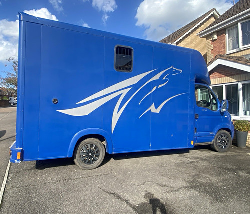 Horse boxes 5t horsebox - horse,