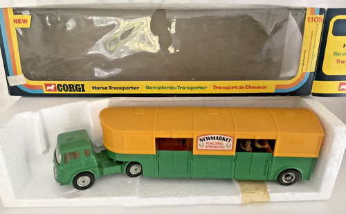 Corgi 1104 bedford horse - 1104,